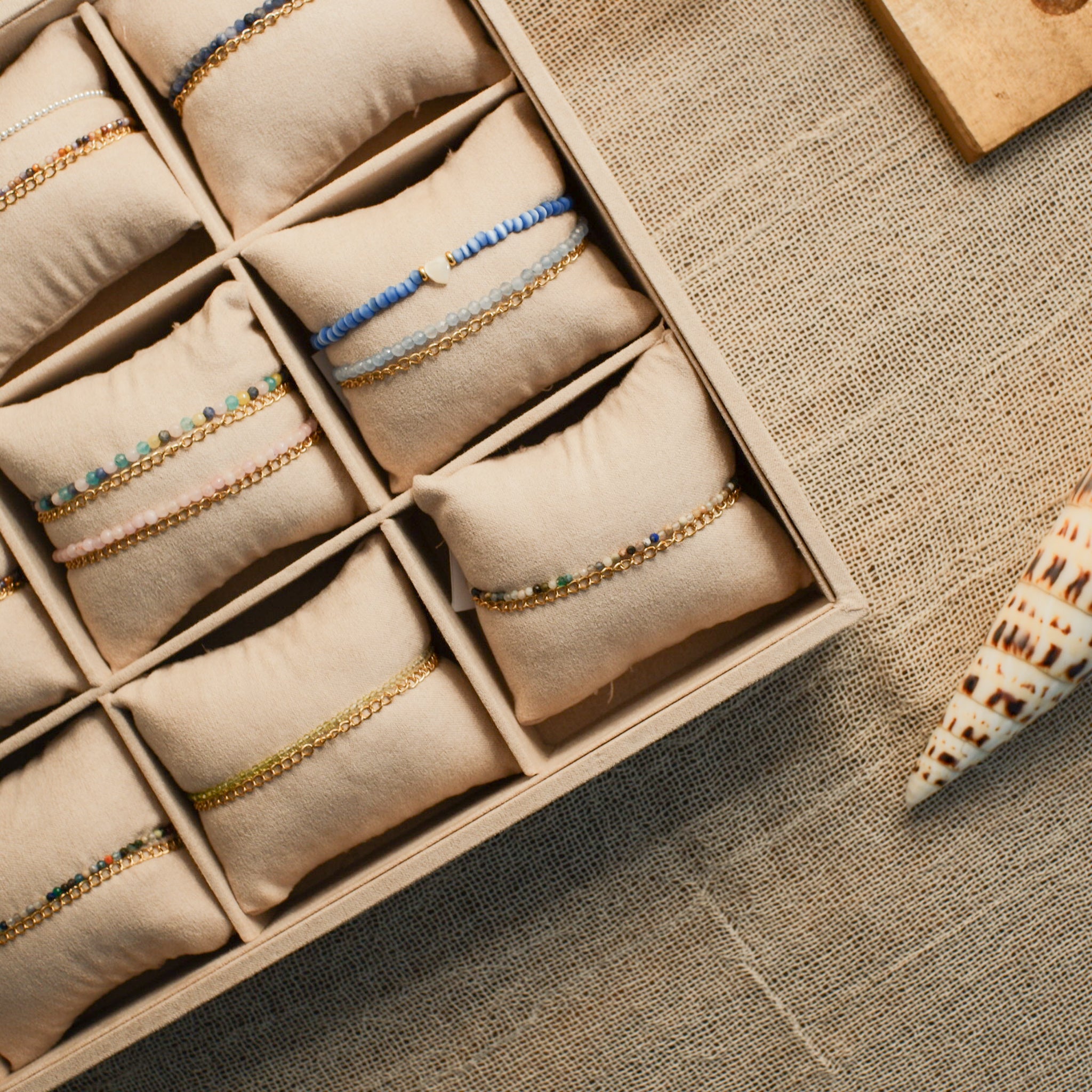 Bracelet double layers