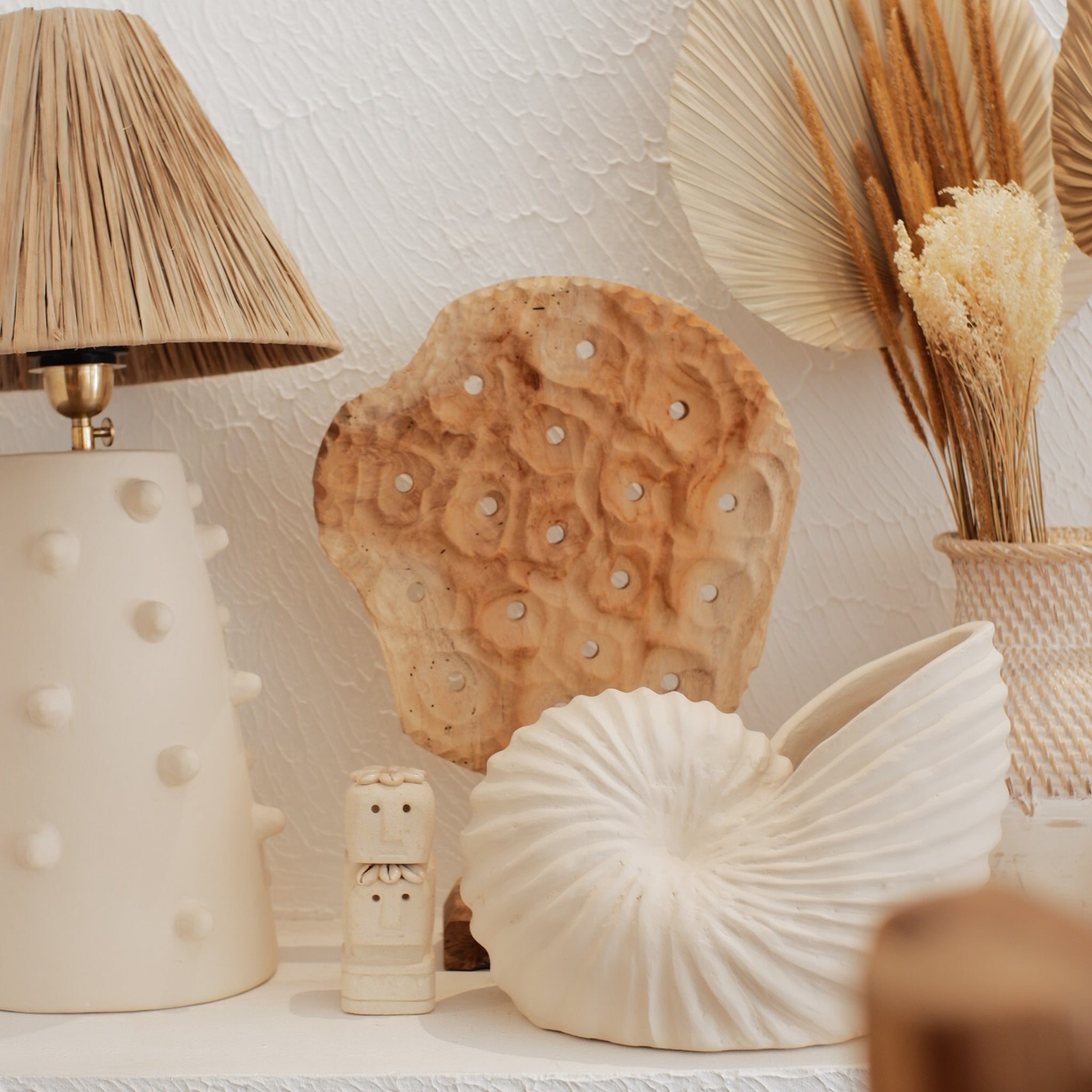 Pottery Vas Sea Shells