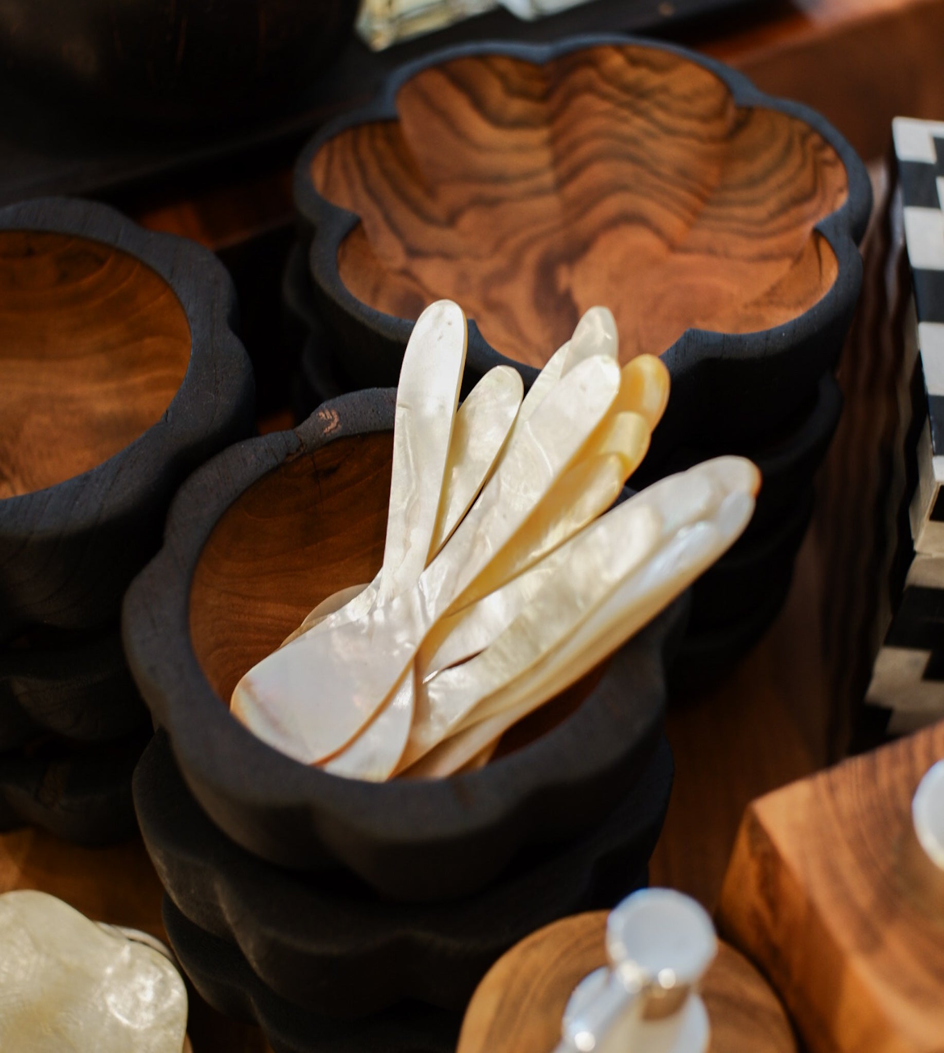 Shells Mask Spatula