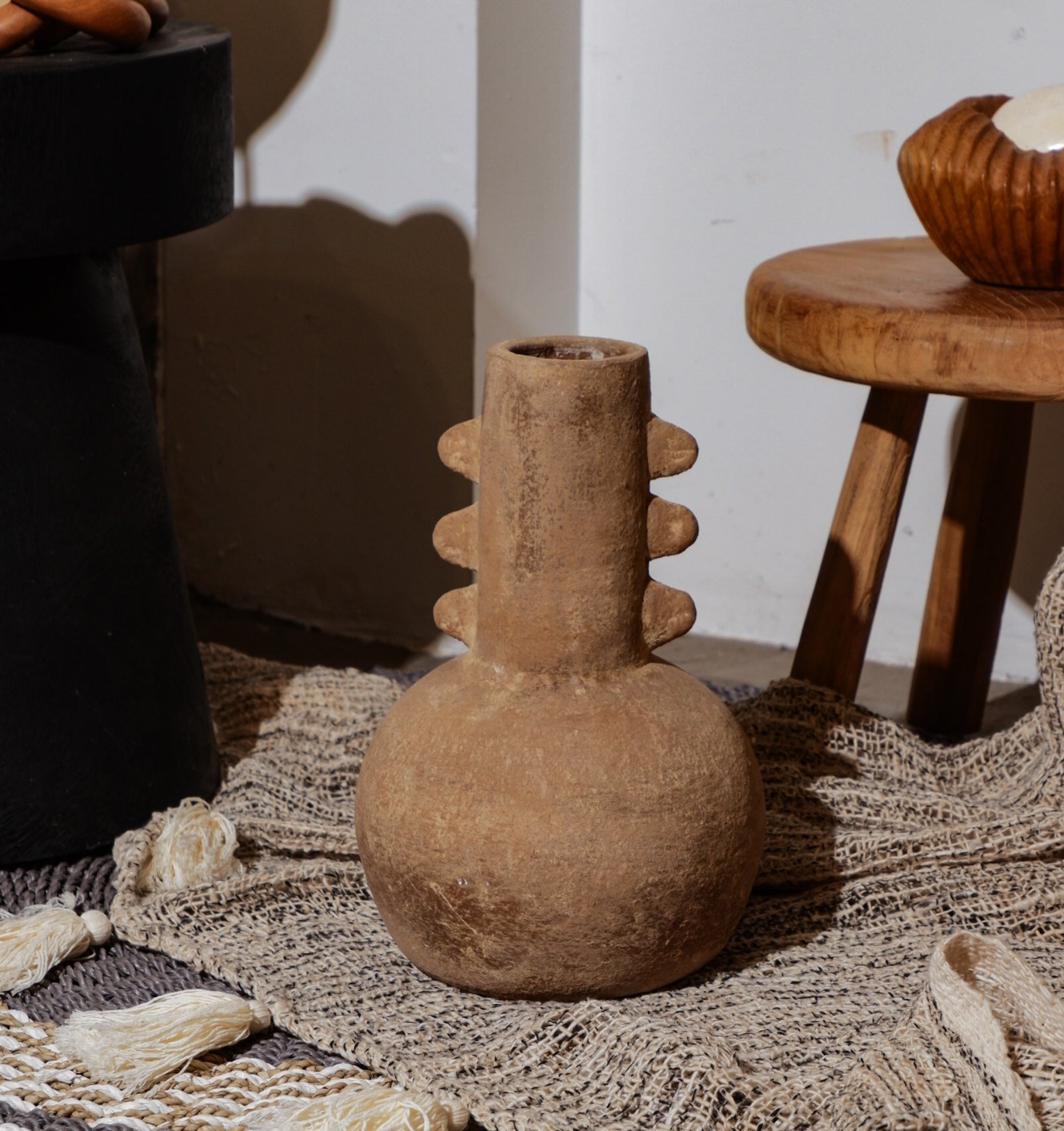 Rustic Pottery Vase Wojo
