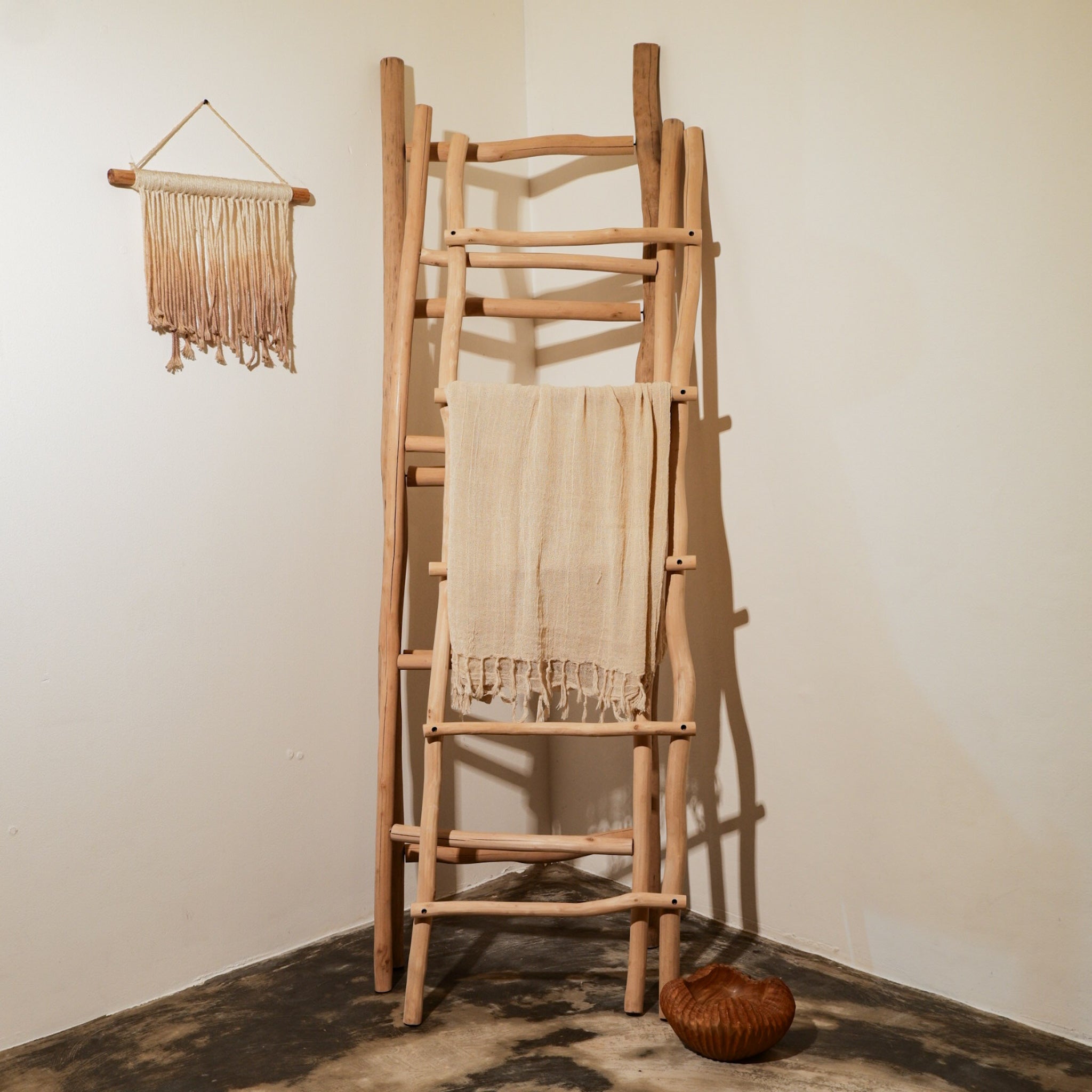 Wood Ladder for Blanket