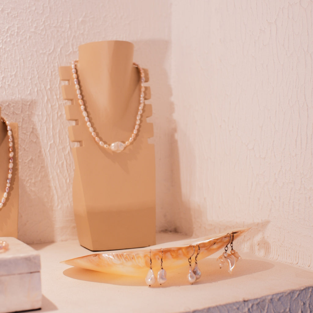 Rayyana Necklace