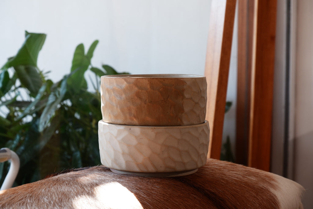 Ceramic Round Bowl with Curved