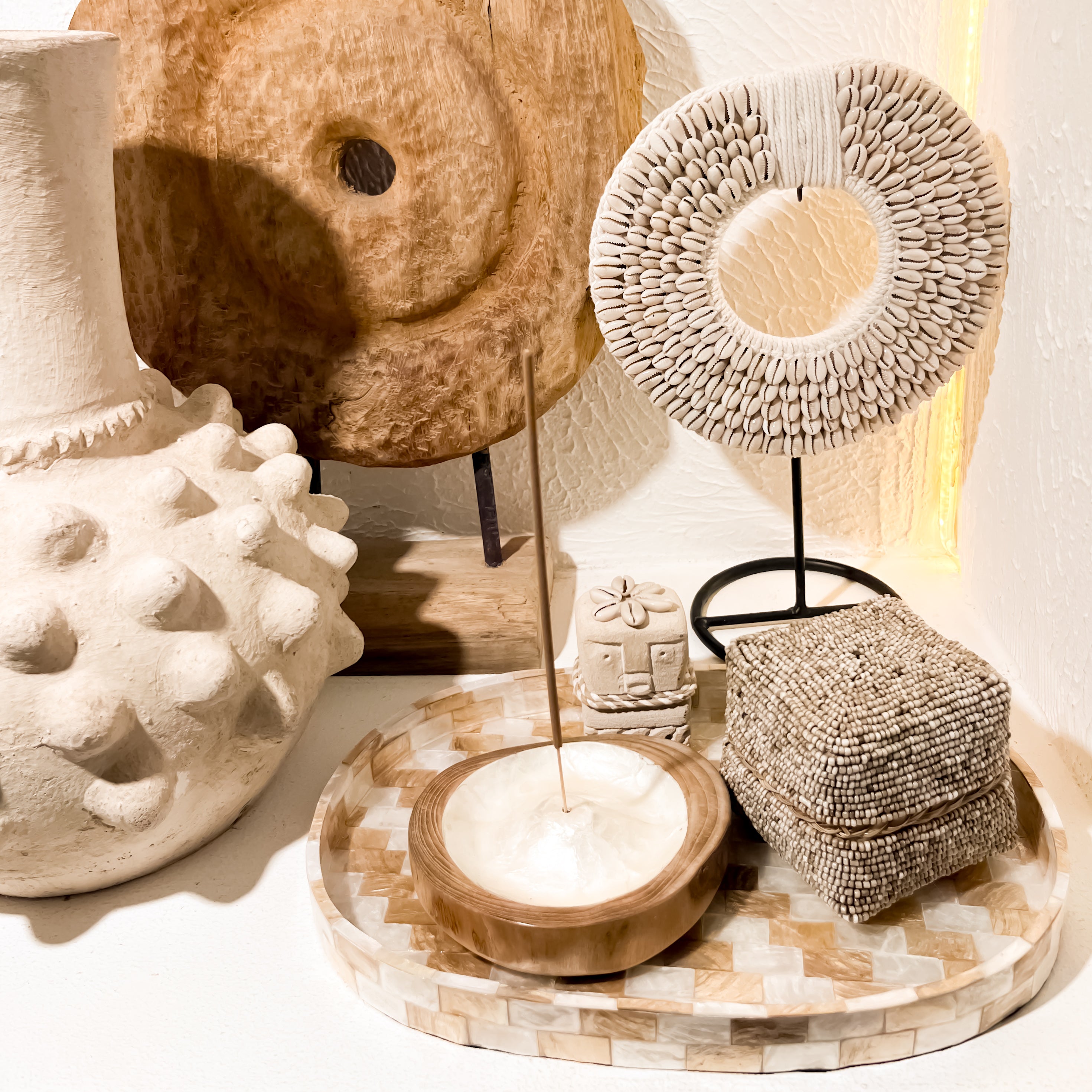 Oval Shells Decorative Trays Beige