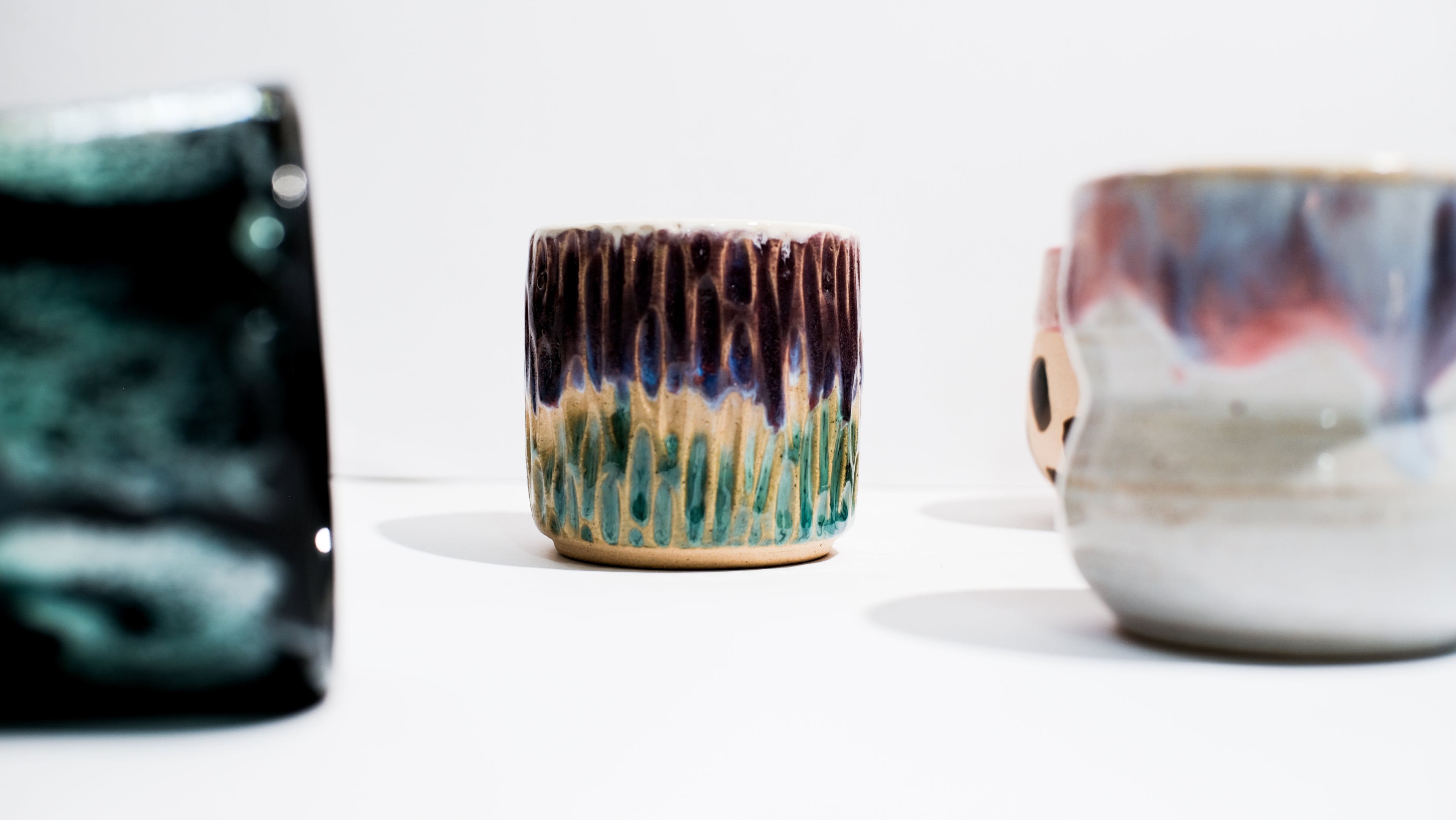 Curving Ceramic Mug