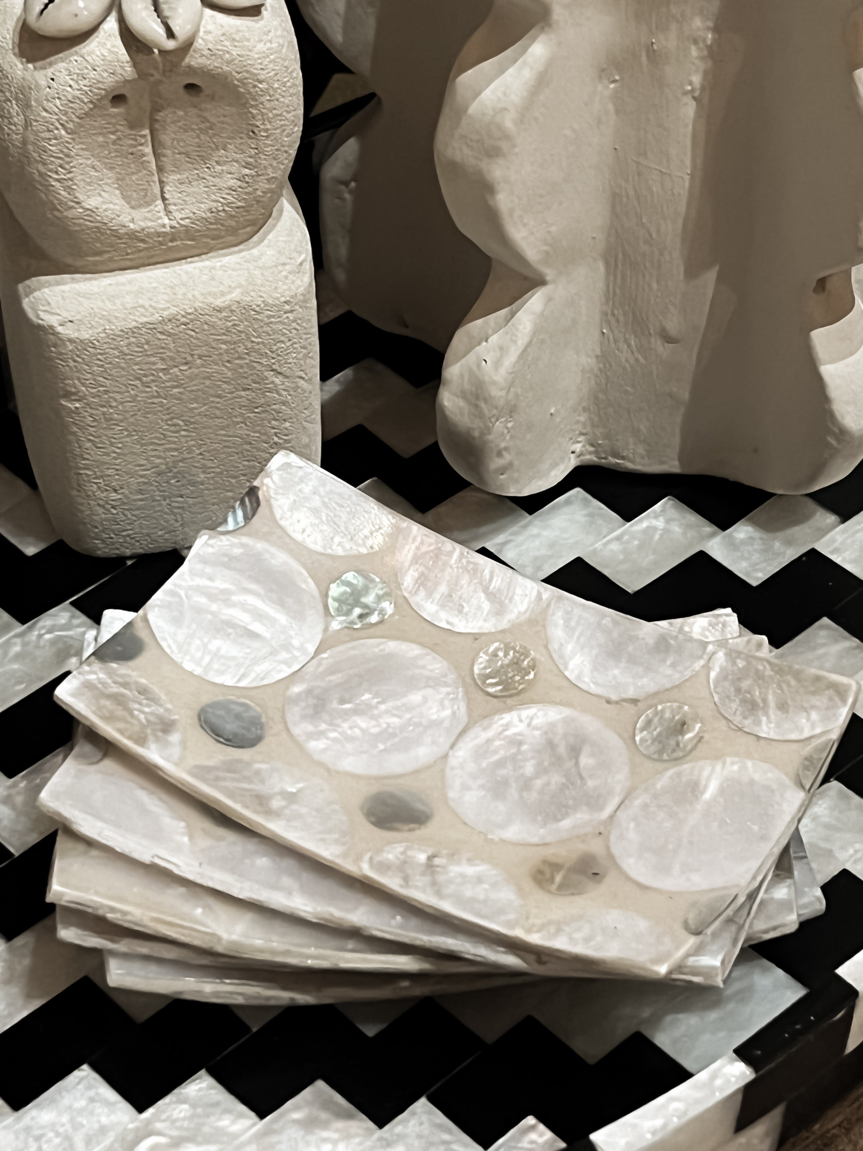 Pasagi Dawa Shells Jewelry Trays