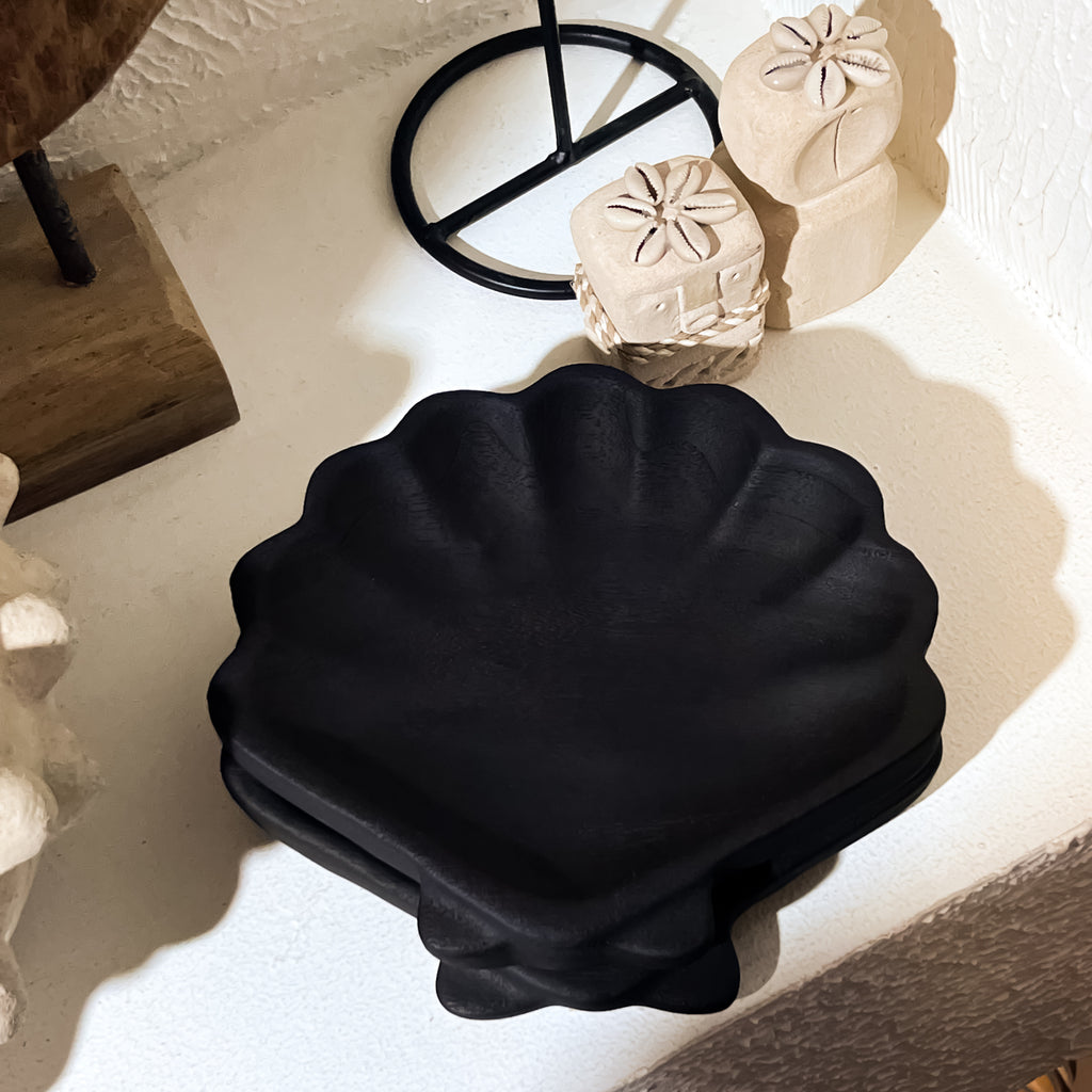 Black Shells Wooden Teak Plate - Yakisagi Finish