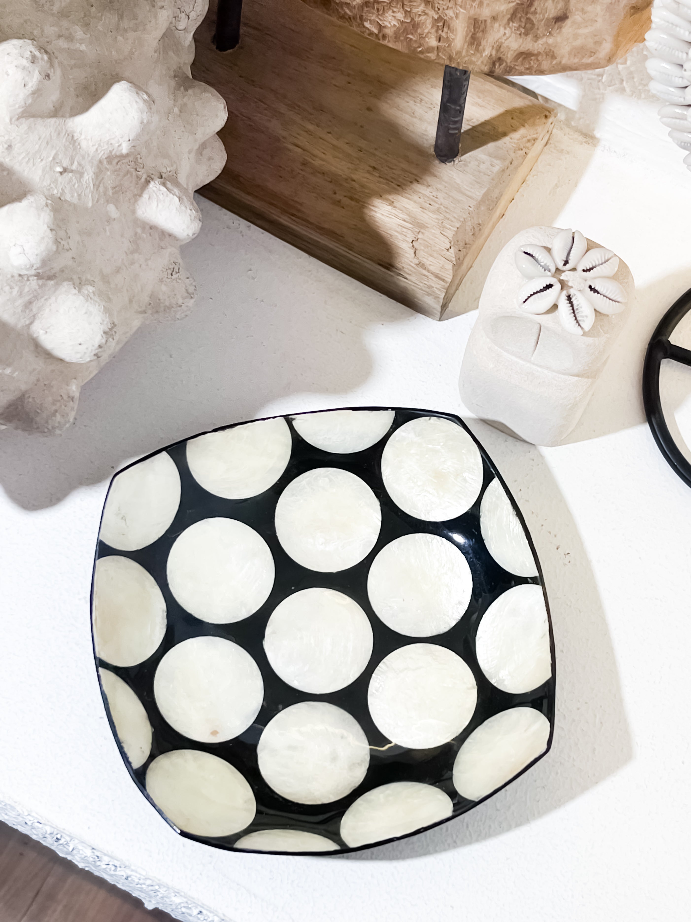Black Square Shells Decorative Bowl