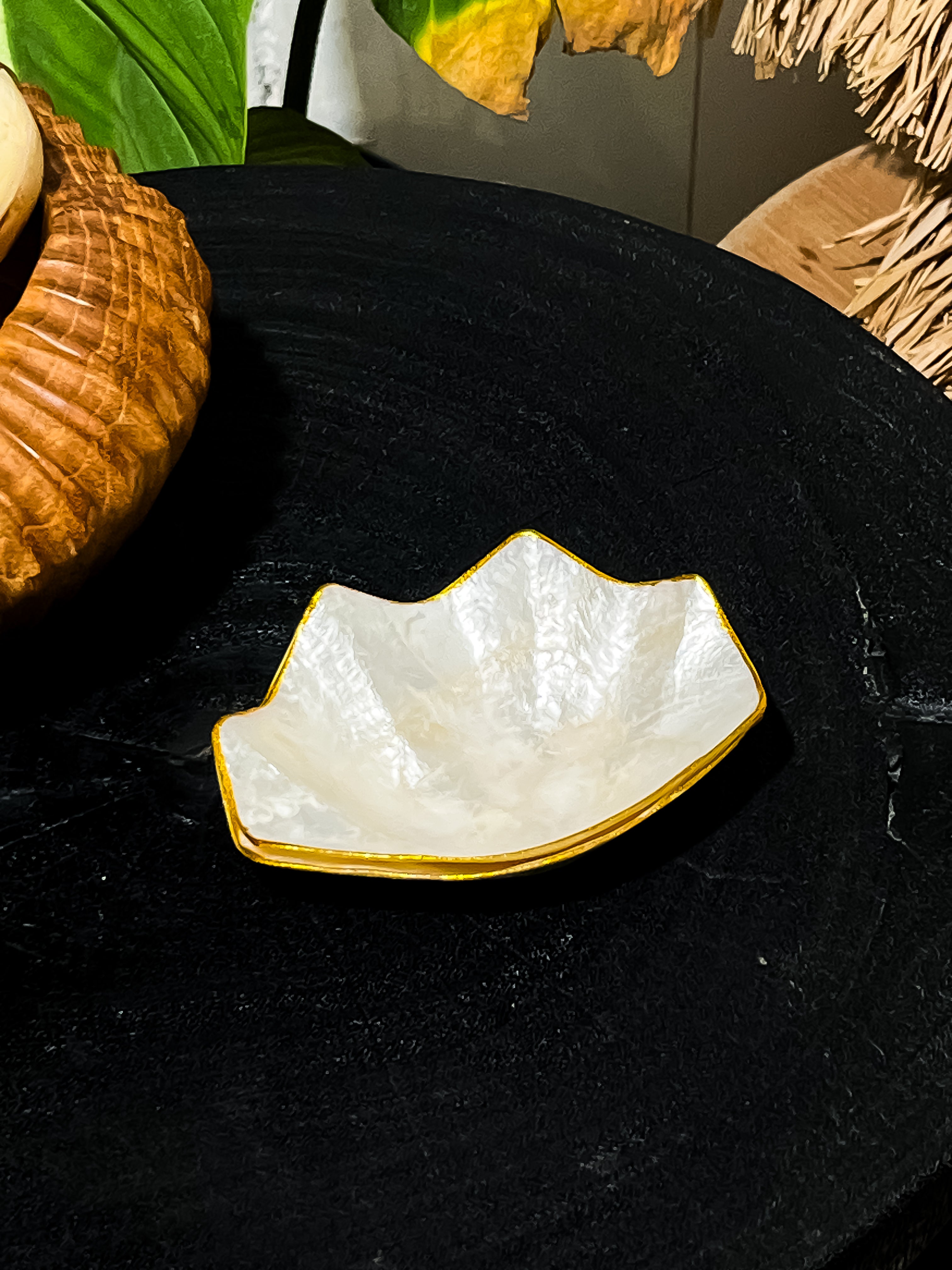 Blau Shells Jewelry Tray