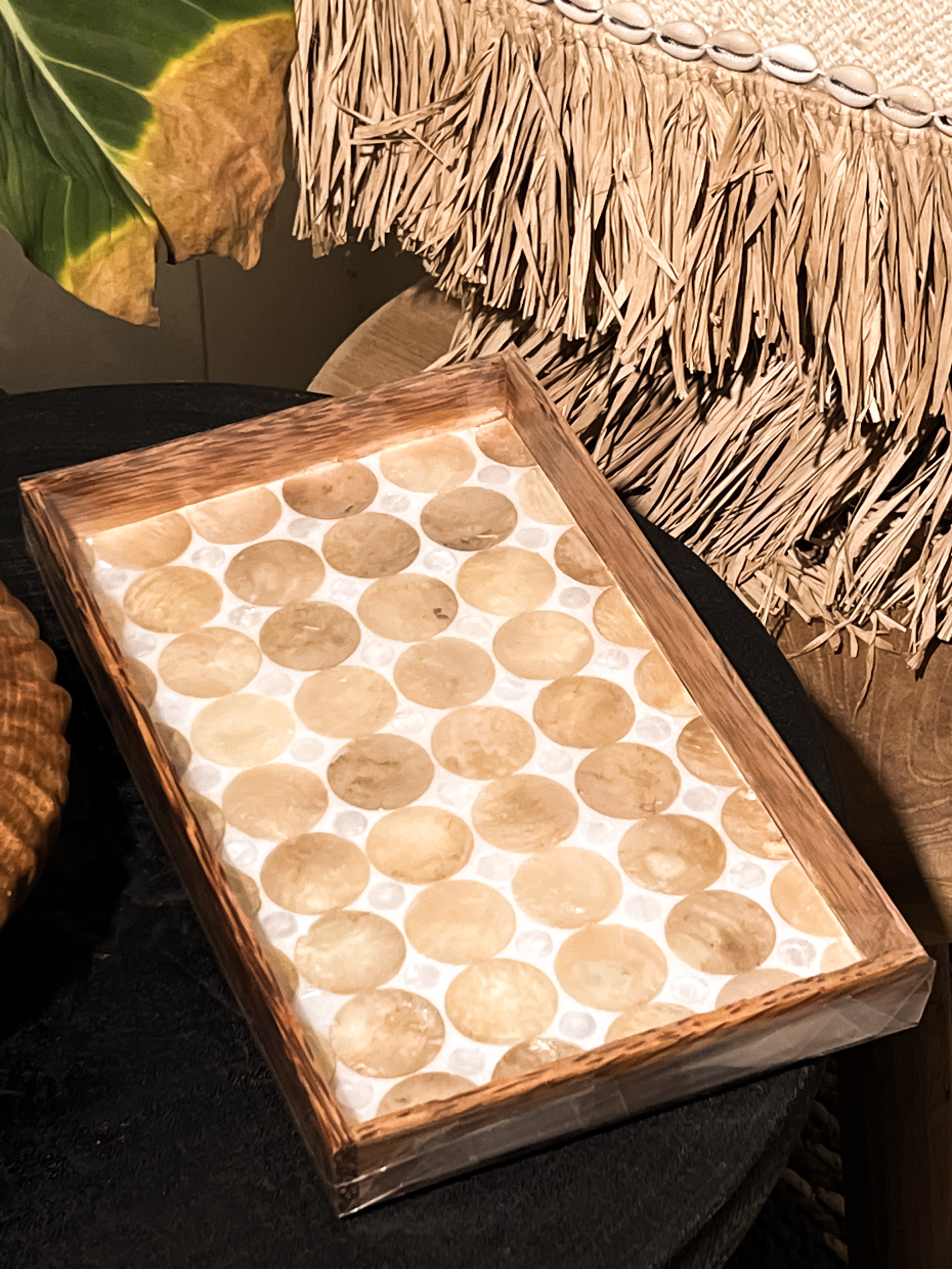 Rectangle Palm Wood Tray with shells circle Pattern