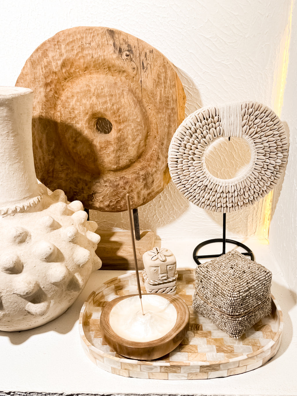 Oval Shells Decorative Trays Beige