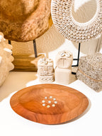 Daimi Oval Wooden Plate with Sea Shells