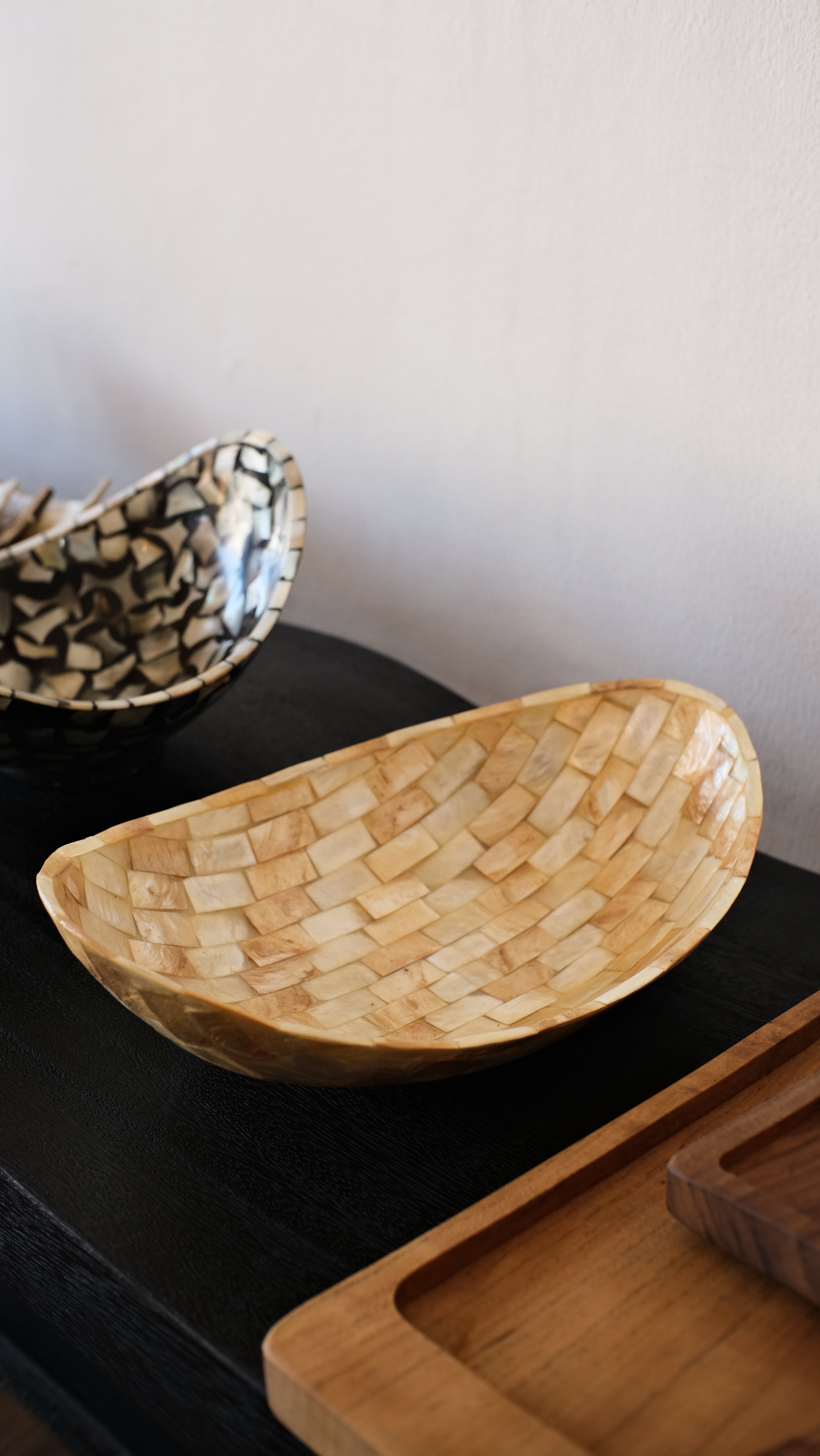 Oval Shells Mosaic Decorative Bowl