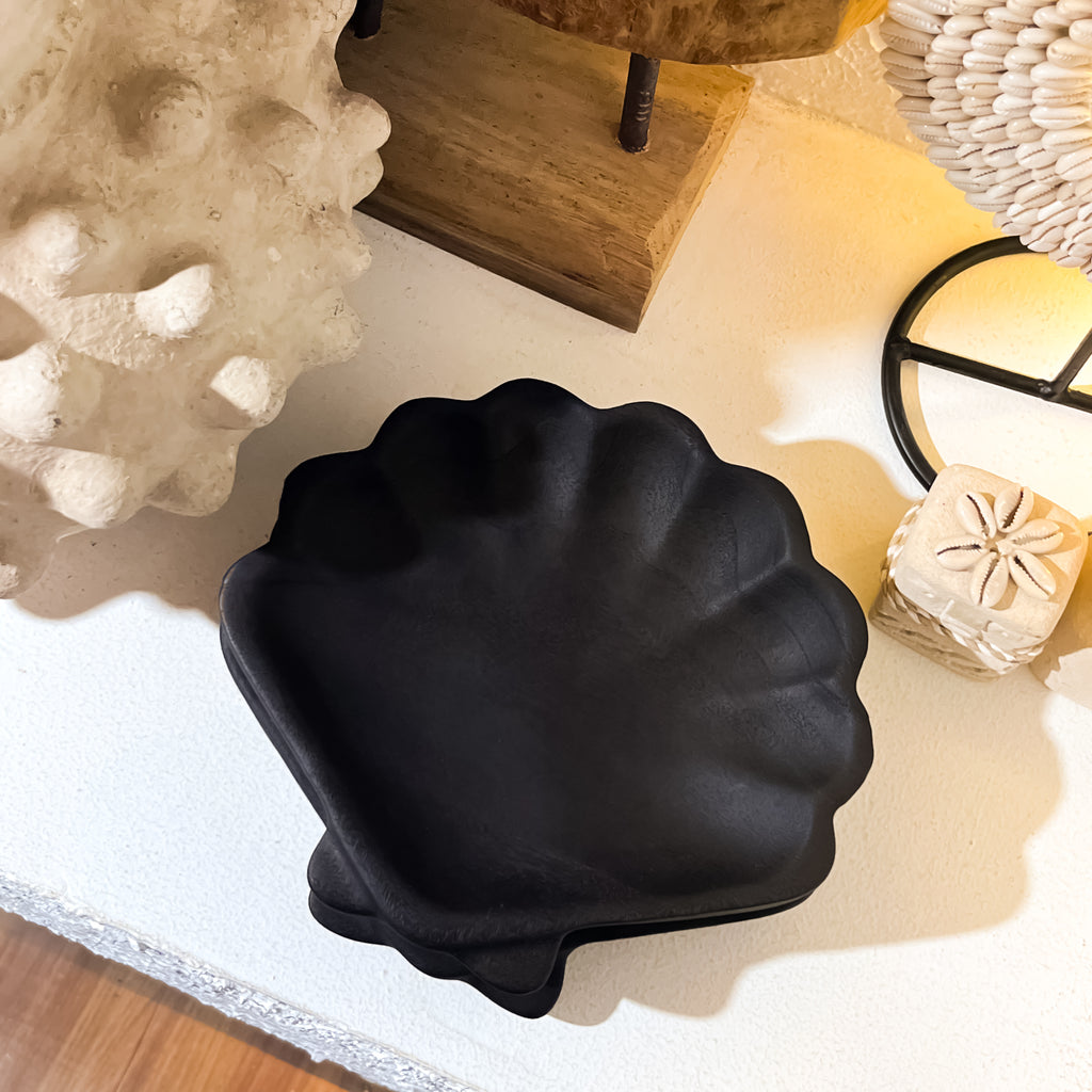 Black Shells Wooden Teak Plate - Yakisagi Finish
