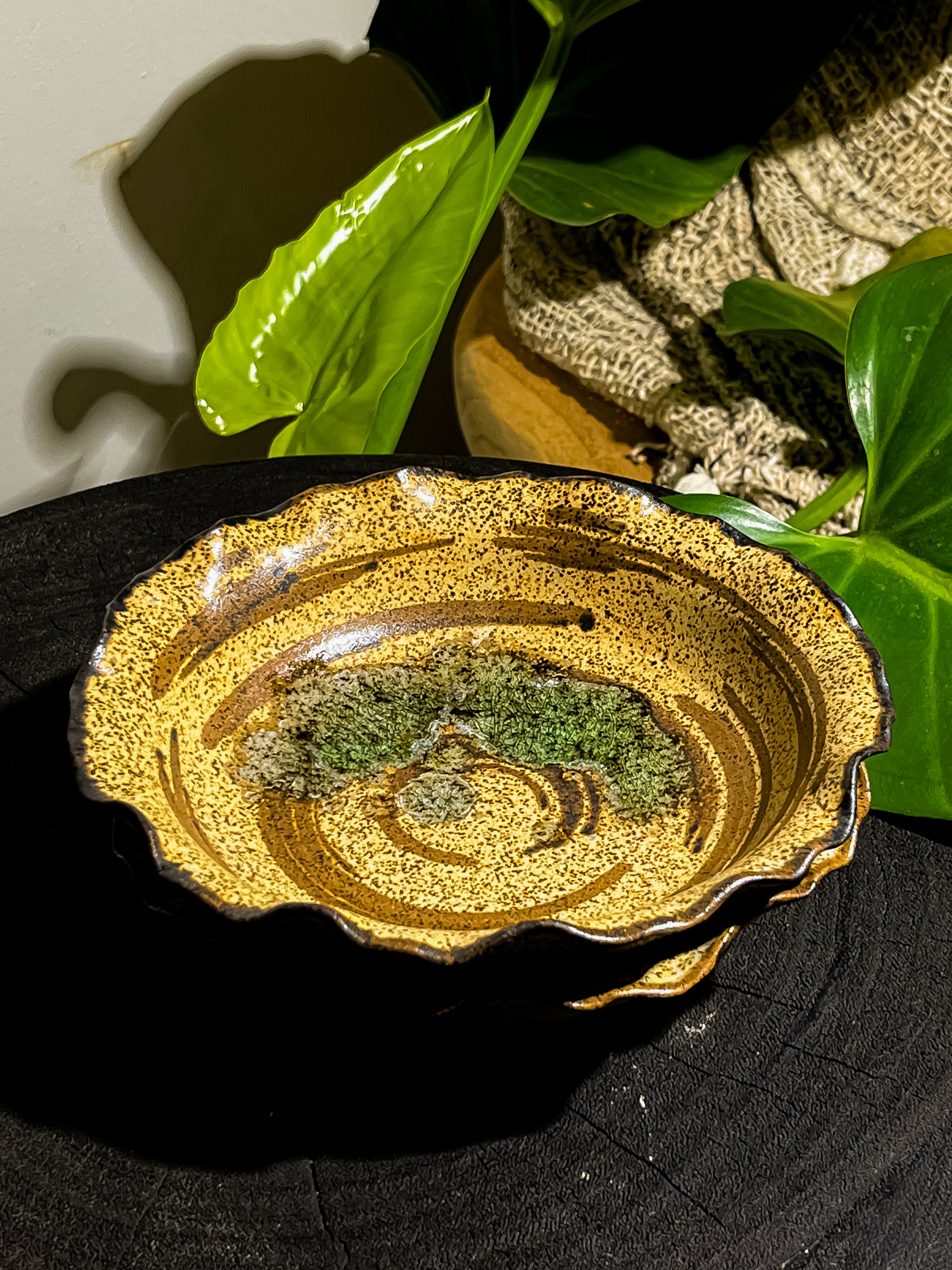 Ceramic Bowl Wavy Brown